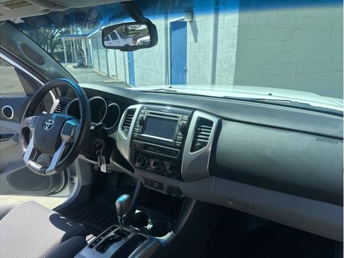 Used 2013 Toyota Tacoma PreRunner w/ TRD Off-Road Pkg RWD image 25