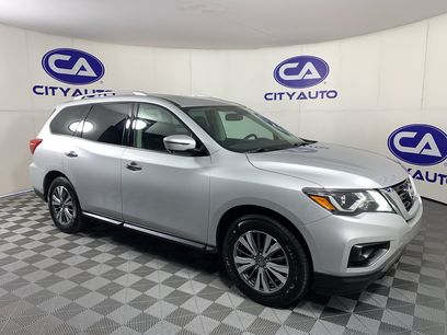 Used 2019 Nissan Pathfinder SL