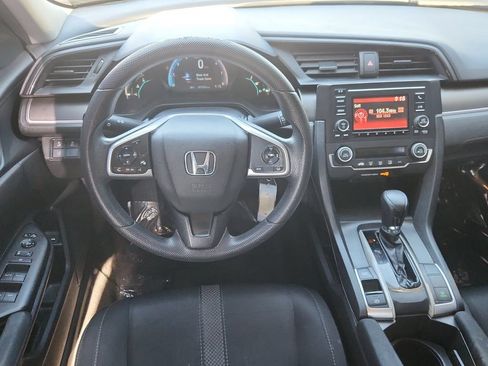 Used 2020 Honda Civic LX image 9