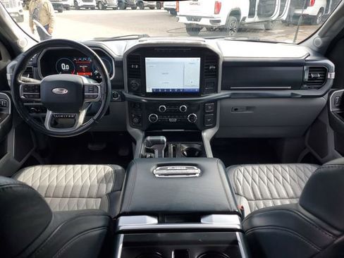Used 2021 Ford F150 Limited image 12
