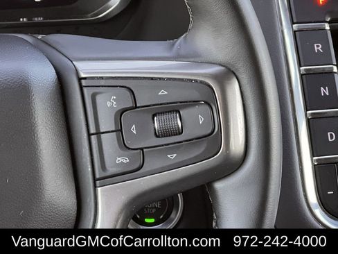 Used 2024 Chevrolet Suburban LT image 15