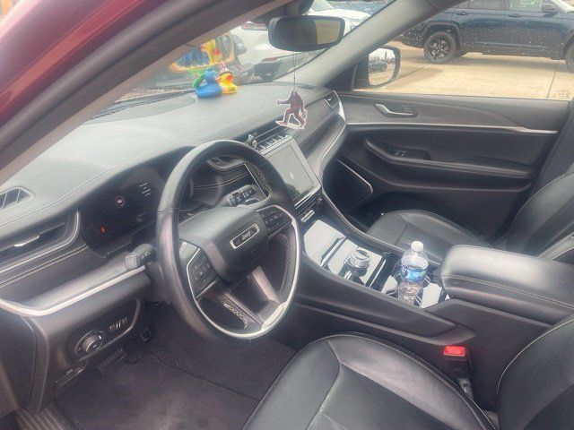 Used 2022 Jeep Grand Cherokee Limited AWD/4WD image 12