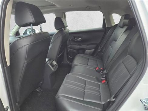 New 2026 Honda HR-V EX-L image 10