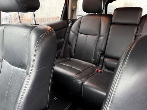 Used 2017 Nissan Pathfinder Platinum w/ Cargo Package image 8