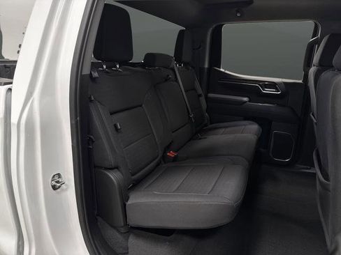 Used 2024 GMC Sierra 1500 Elevation image 30