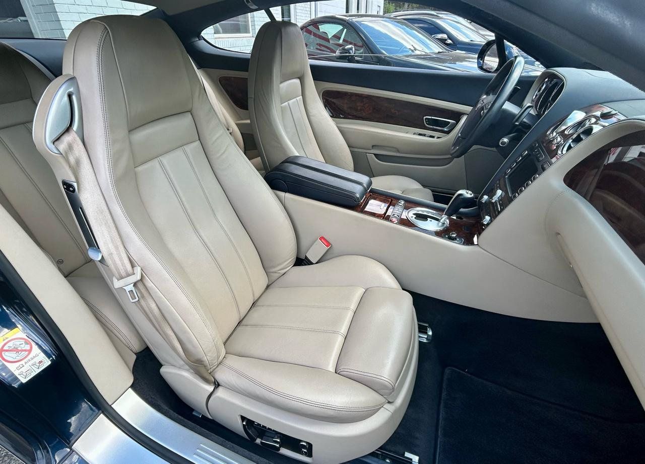 Used 2010 Bentley Continental GT w/ Convenience Specification Pkg AWD/4WD image 16