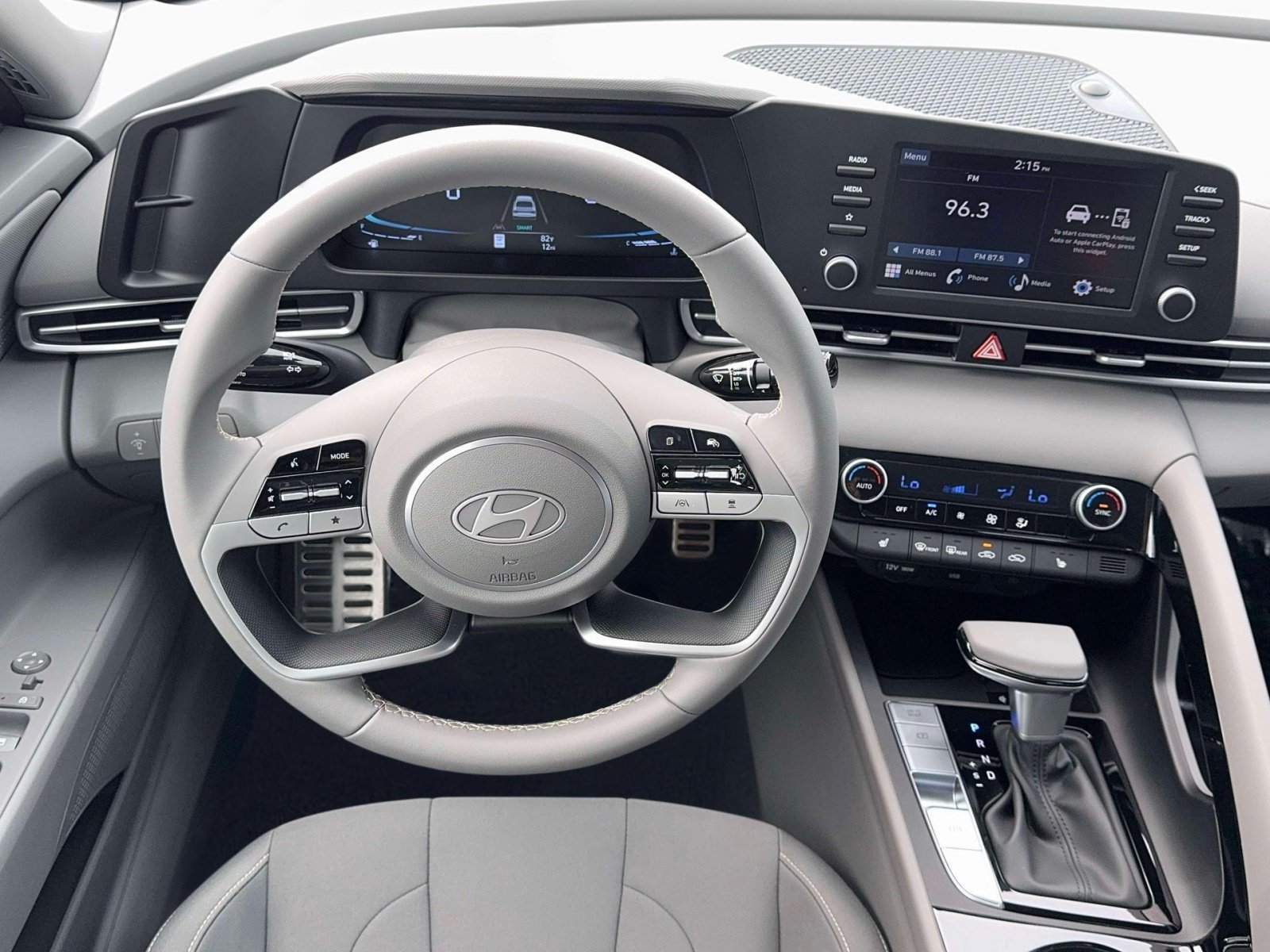 New 2026 Hyundai Elantra SEL Sport Premium FWD image 17