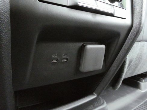 New 2026 Buick Enclave Sport Touring w/ Super Cruise Package image 40