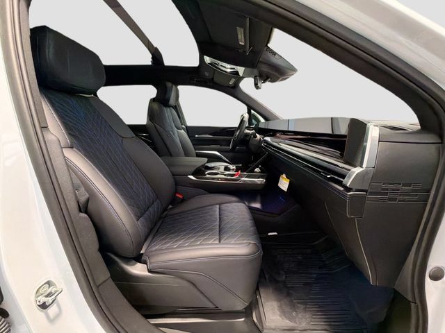 New 2026 Cadillac Escalade IQ Sport 1 w/ LPO, Floor Liner Package AWD/4WD image 23