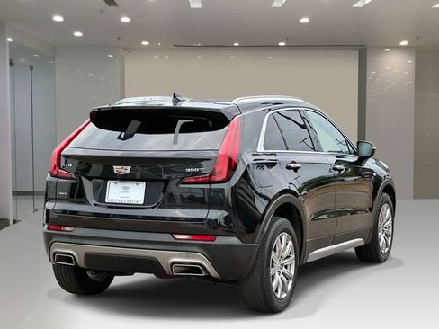 Used 2023 Cadillac XT4 Premium Luxury AWD/4WD image 4