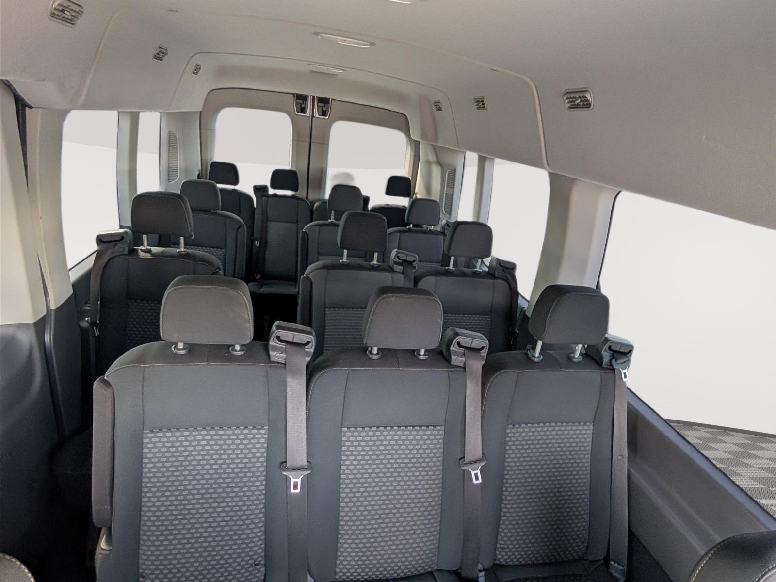 Used 2020 Ford Transit 350 XLT RWD image 13