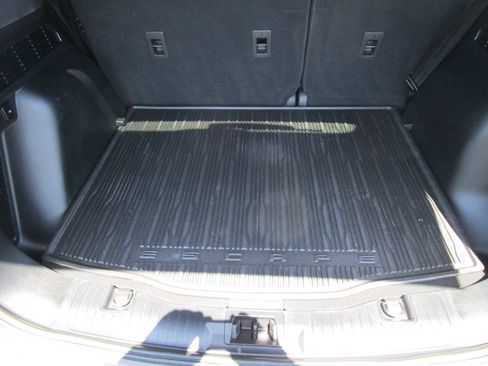 Used 2023 Ford Escape ST-Line Elite image 10