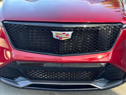 Certified 2024 Cadillac XT4 Sport image 14