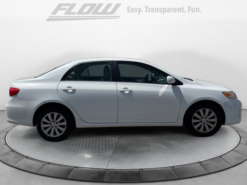 Used 2013 Toyota Corolla LE image 8