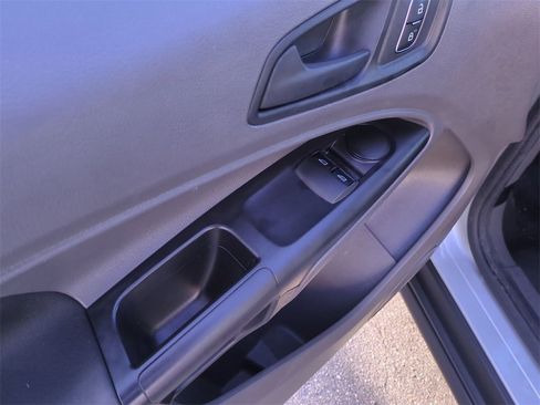 Used 2021 Ford Transit Connect XL image 22