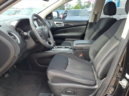 Used 2018 Nissan Pathfinder SV FWD image 19