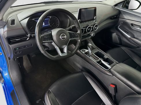 Used 2024 Nissan Sentra SR w/ SR Premium Package FWD image 23