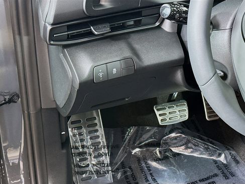 New 2026 Hyundai Elantra Sport FWD image 10