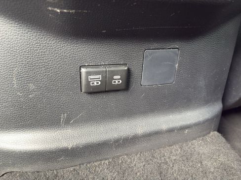 Used 2024 Toyota Tundra SR5 AWD/4WD image 13