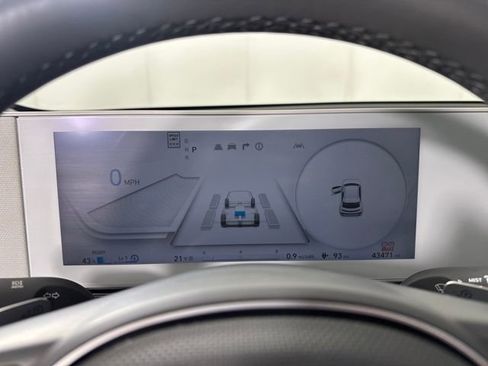 Used 2022 Hyundai Ioniq 5 SEL image 17