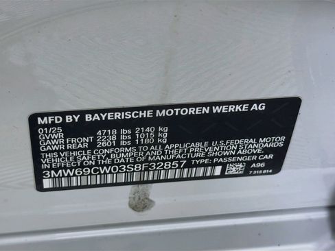 Used 2025 BMW 330i Sedan w/ Convenience Package RWD image 12