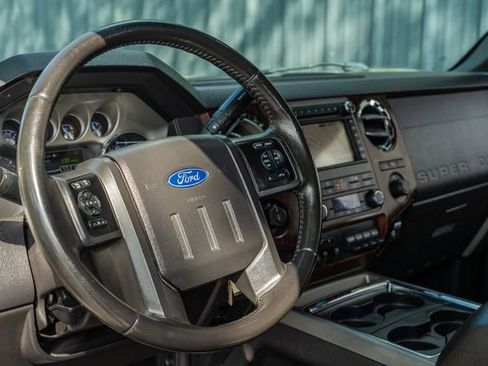 Used 2011 Ford F350 Lariat w/ Lariat Interior Pkg image 24