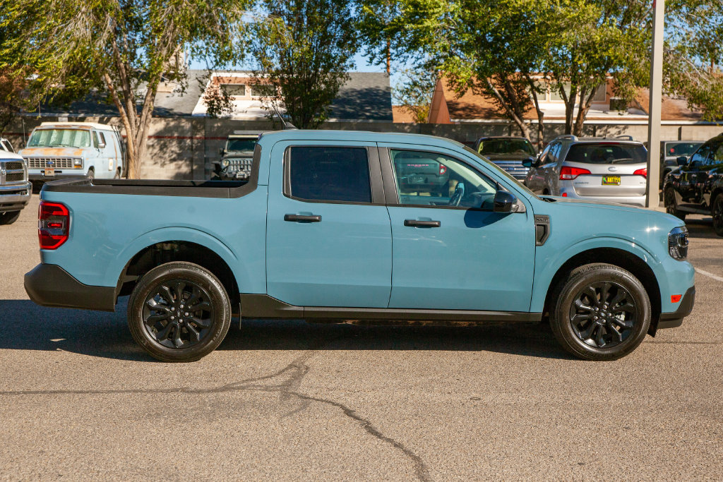 Used 2023 Ford Maverick XLT w/ XLT Luxury Package FWD image 4