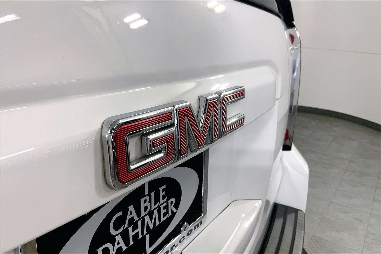Used 2015 GMC Yukon SLE w/ Convenience Package AWD/4WD image 30