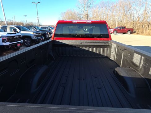 New 2026 GMC Sierra 3500 SLT image 8
