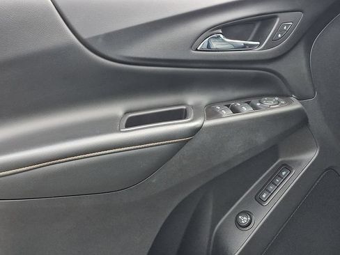 Used 2020 Chevrolet Equinox Premier AWD/4WD image 22