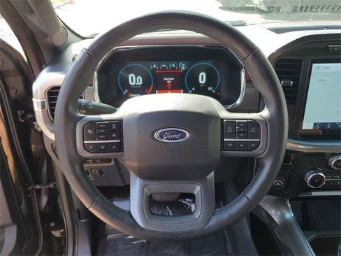 Used 2022 Ford F150 Lariat w/ Equipment Group 502A High image 17