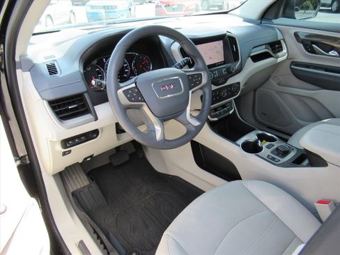 Used 2022 GMC Terrain Denali w/ LPO, Floor Liner Package AWD/4WD image 15