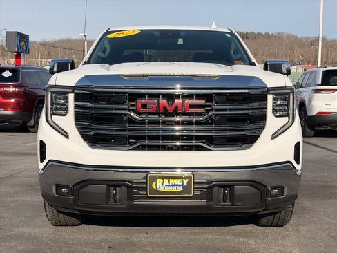 Used 2023 GMC Sierra 1500 SLT w/ SLT Premium Package image 11