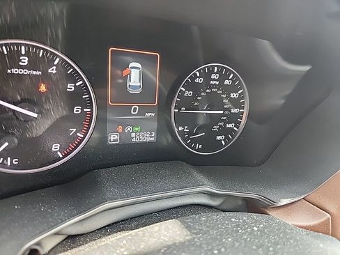 Used 2024 Subaru Outback Touring w/ Popular Package #2 image 5