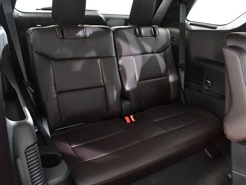 New 2026 Ford Explorer Platinum w/ LUX Leather Package AWD/4WD image 20