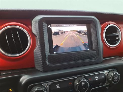 Used 2021 Jeep Gladiator Rubicon w/ LED Lighting Group image 19