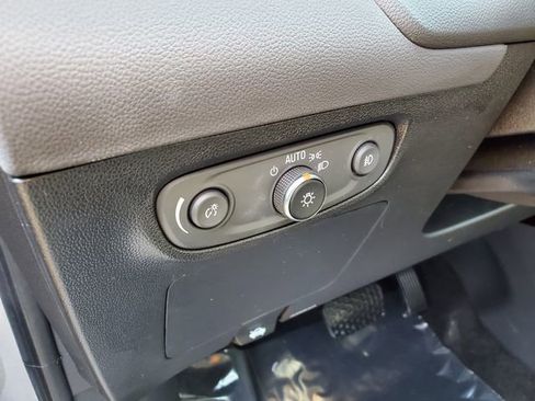 Certified 2023 Buick Encore GX Preferred w/ Cold Weather Comfort Package AWD/4WD image 22