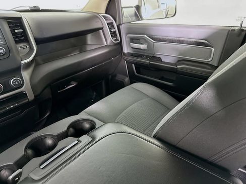Used 2019 RAM 2500 Big Horn AWD/4WD image 28