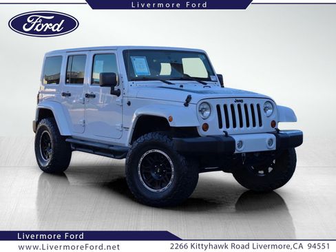 Used 2012 Jeep Wrangler Unlimited Sahara image 1