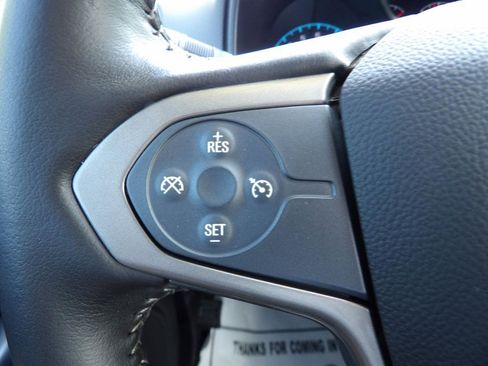 Used 2018 Chevrolet Colorado Z71 RWD image 14