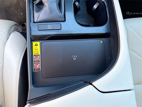 Used 2024 Lexus ES 350 w/ Luxury Package image 30