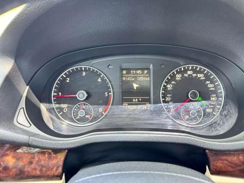 Used 2012 Volkswagen Passat TDI SEL Premium image 23