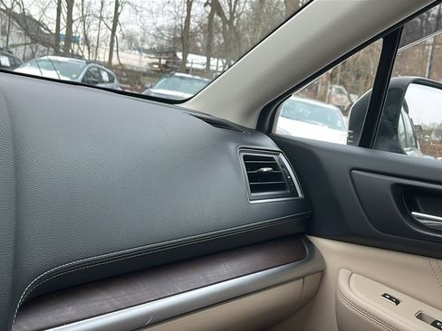 Used 2019 Subaru Outback 3.6R Limited image 20