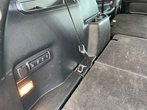 Used 2018 Ford Explorer Platinum AWD/4WD image 43