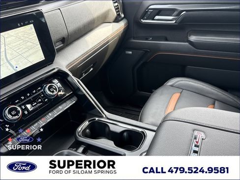 Used 2024 GMC Sierra 2500 AT4 w/ AT4 Premium Plus Package AWD/4WD image 25