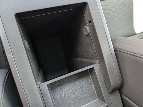 New 2026 GMC Terrain AT4 w/ Convenience Package III image 23
