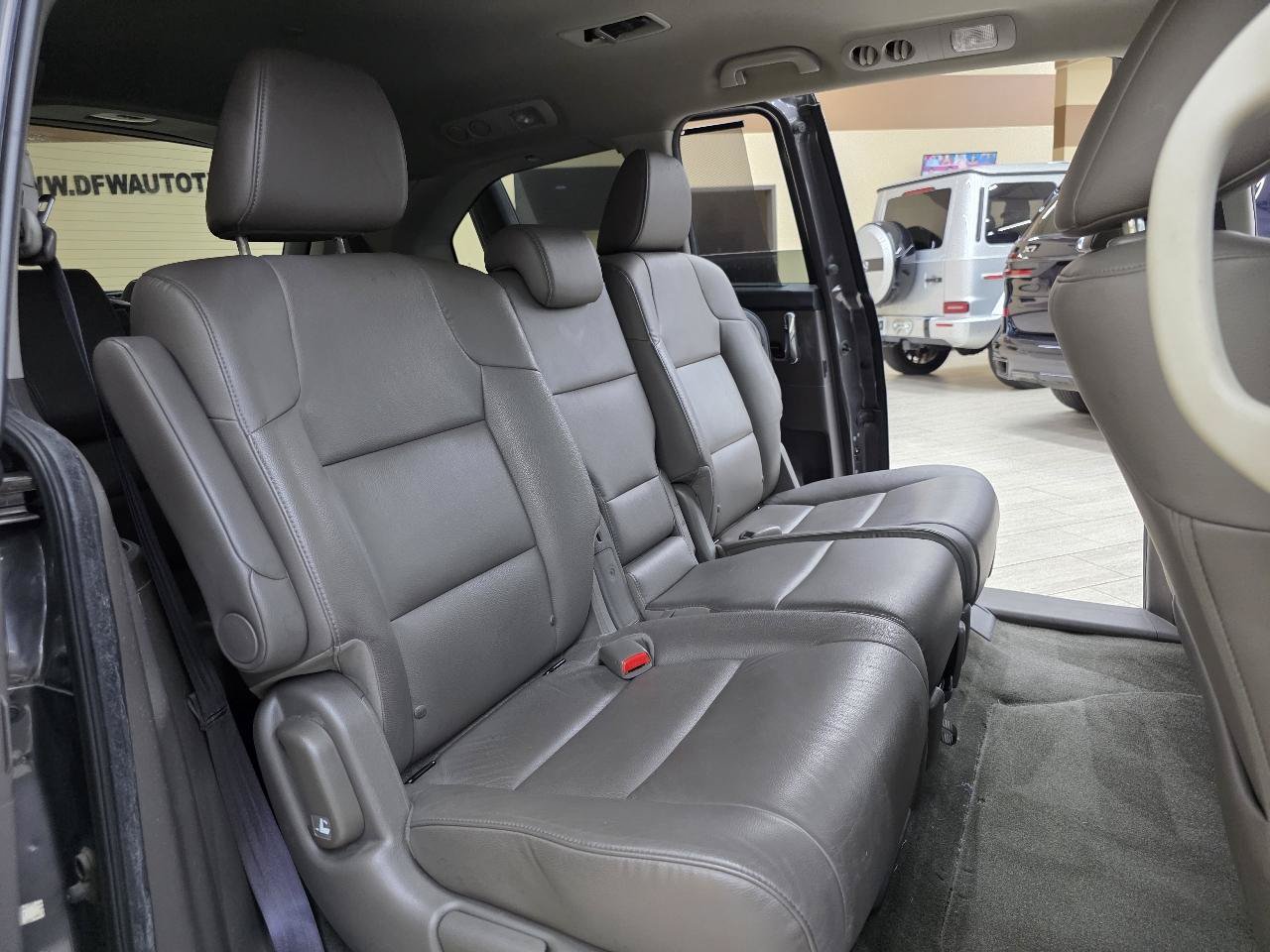 Used 2015 Honda Odyssey EX-L image 23