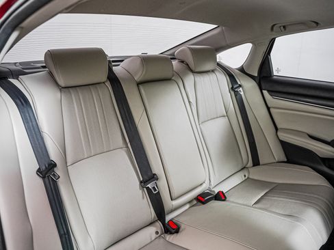 Used 2021 Honda Accord EX-L image 13