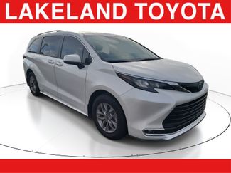 Used 2024 Toyota Sienna XLE w/ XLE Plus Package FWD video 1