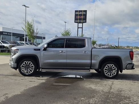 Used 2024 GMC Sierra 1500 Denali Ultimate AWD/4WD image 4